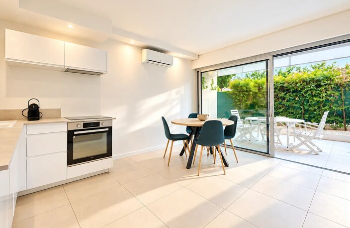 Magnifique appartement 2 pièces de 46m² avec terrasse et jardin — photo 4