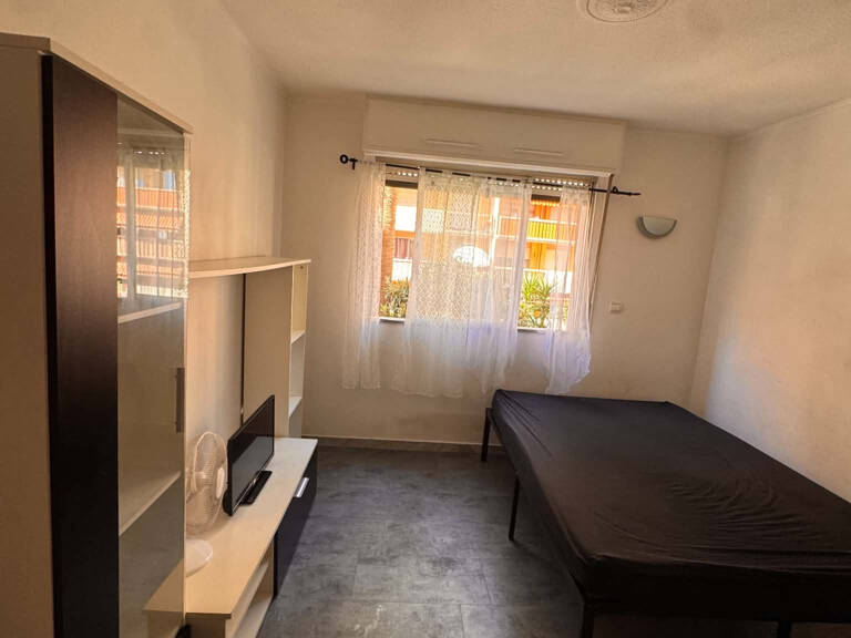 Studio Meublé à l'année Bas Lanterne — photo 1