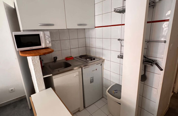 Studio Meublé à l'année Bas Lanterne — photo 3