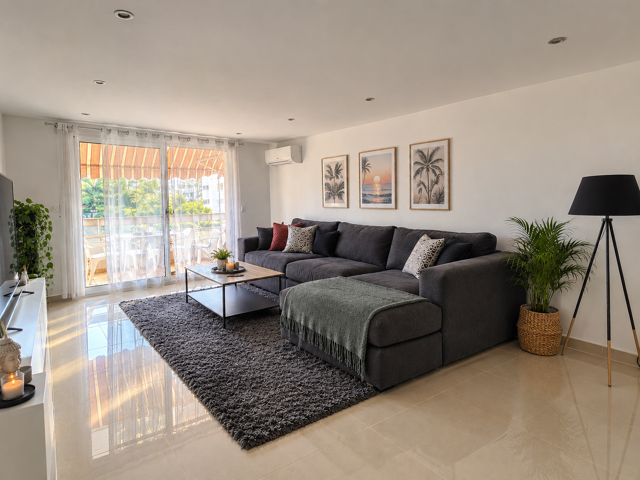 Appartement 2 pièces 50 m2 en dernier étage avec parking cav — photo du bien