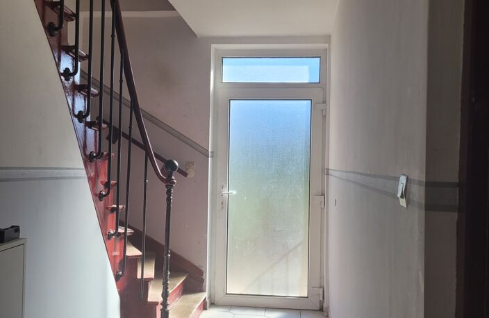 Immeuble de rapport - 4 appartements loués - 210 m² — photo 3
