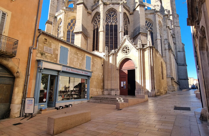 Appartement de 157m2 avec vue sur la Cathédrale de Narbonne — photo 4
