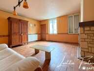 Maison à rénover avec cour et dépendance — photo 3