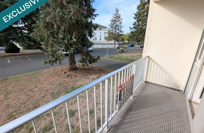 GRAND T3 avec balcon, cave et place privative. — photo 2