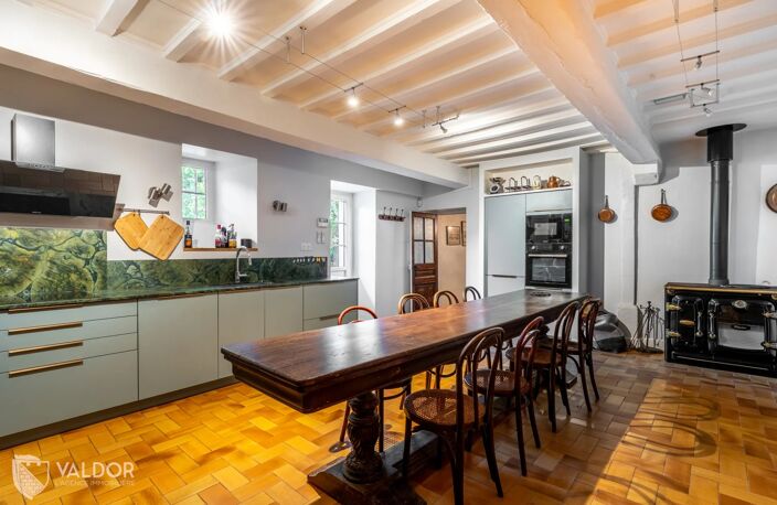Vente maison 7 pièces 220 m² Saint-Bernard (01600) — photo 3
