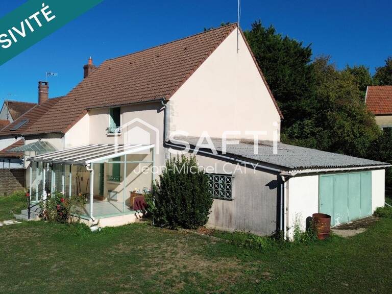 Etais la Sauvain, maison de 111 m² sur 3107 m² de terrain. — photo 1