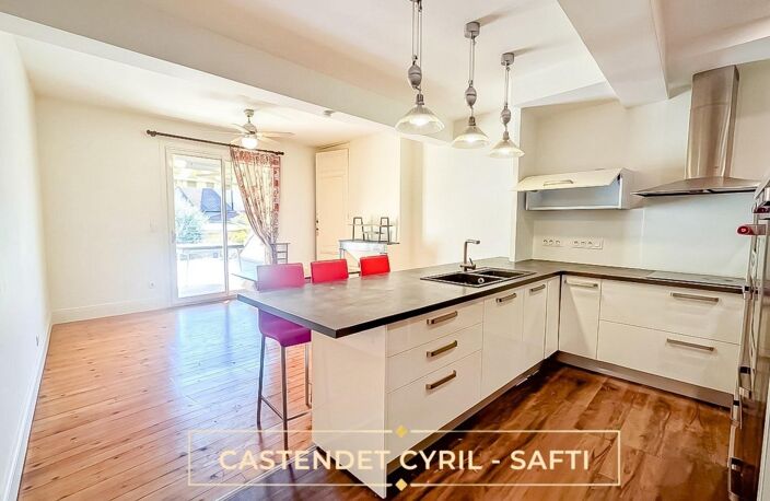 MAISON DE CHARME AVEC GARAGE, APPARTEMENT AUTONOME ET LOCAL COMMERCIAL — photo 4