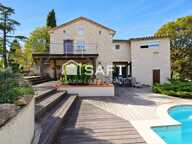 Propriété d'exception avec double habitation, piscine et terrain arboré — photo 2