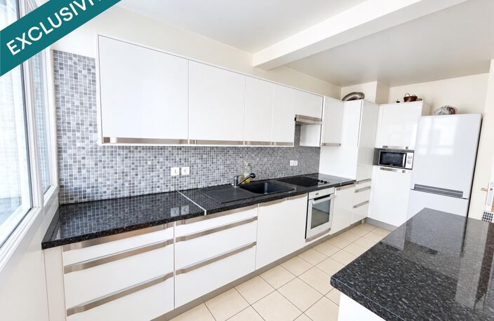 LA PLAINE - APPARTEMENT AVEC BALCON ET PARKING — photo 2