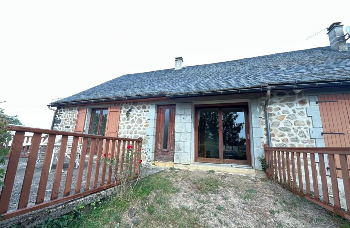 Maisons - 180m² - 9 pièces — photo 2