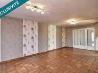 Maison semi-individuelle en village de campagne, 5 chambres possibles, garage, parcelle de 997 m2, au calme ! — photo 2