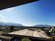 T3 en dernier étage avec vue montagnes — photo 3
