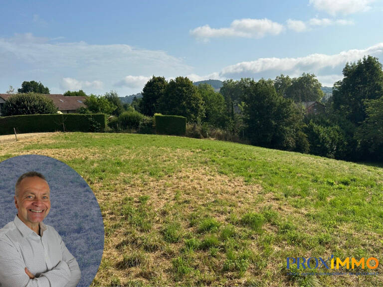 Parcelle de terrain constructible et viabilisée de 769 m². — photo 1