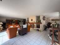 Grande maison avec terrain arboré — photo 3