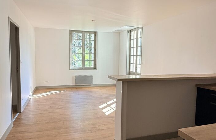 Très bel appartement T4 à Saintes. — photo 3