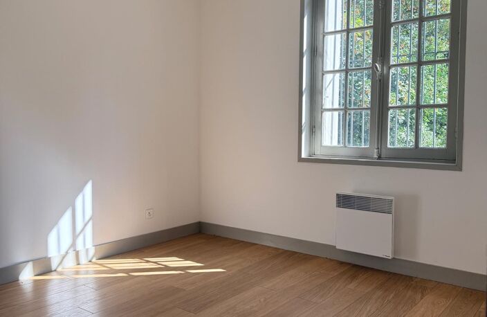 Très bel appartement T4 à Saintes. — photo 4