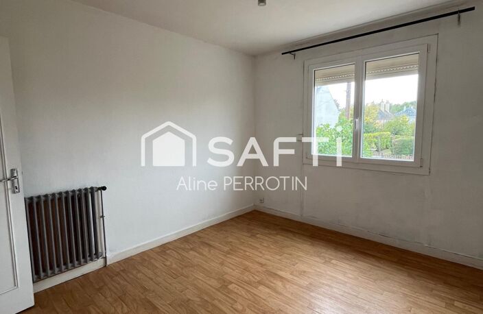 Maison familiale avec beau potentiel à Solesmes — photo 2