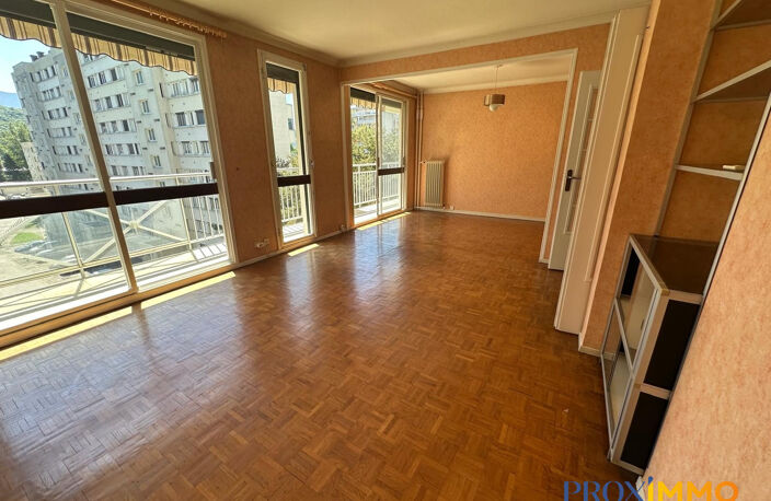 Appartement T3 de 73 m² à Saint-Martin-d'Hères — photo 4