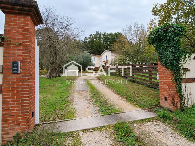 Maison de maître - 10 pièces - 7 chambres - 2,3Ha — photo 1