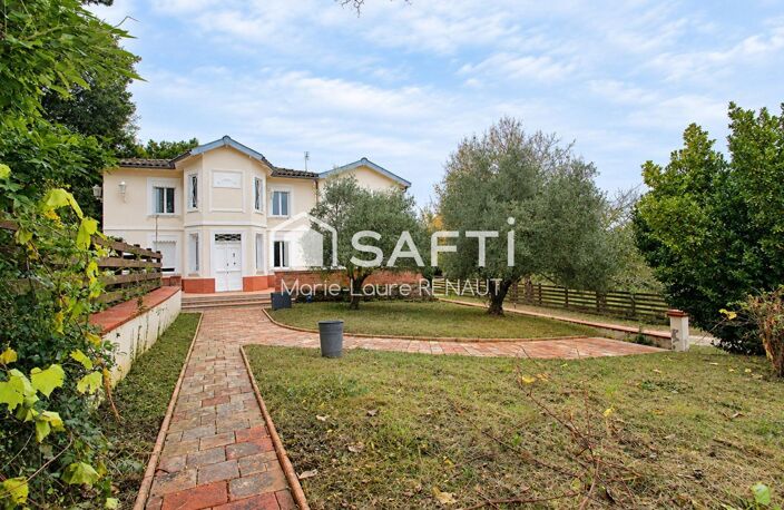 Maison de maître - 10 pièces - 7 chambres - 2,3Ha — photo 2