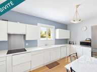 Maison de plain-pied au calme, entièrement rénovée, sur terrain de 1 264 m². — photo 4