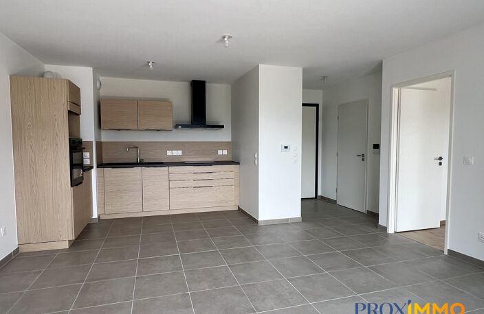 Appartement avec Ascenseur, Garage et Balcon — photo 2