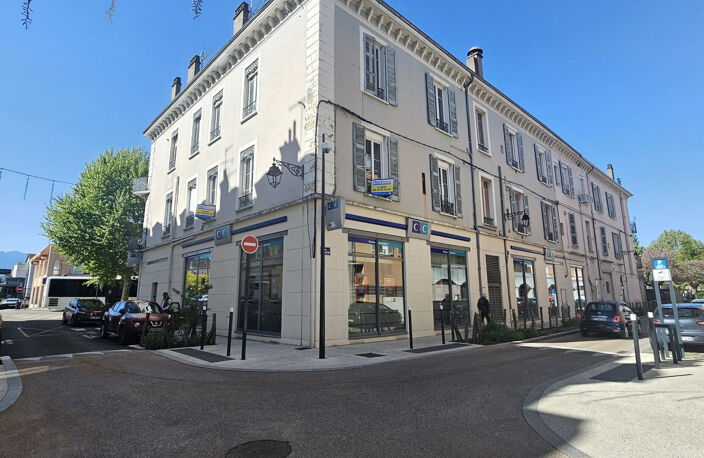 EXCLUSIVITE T3 DE 100m2 QUARTIER GARE — photo 2