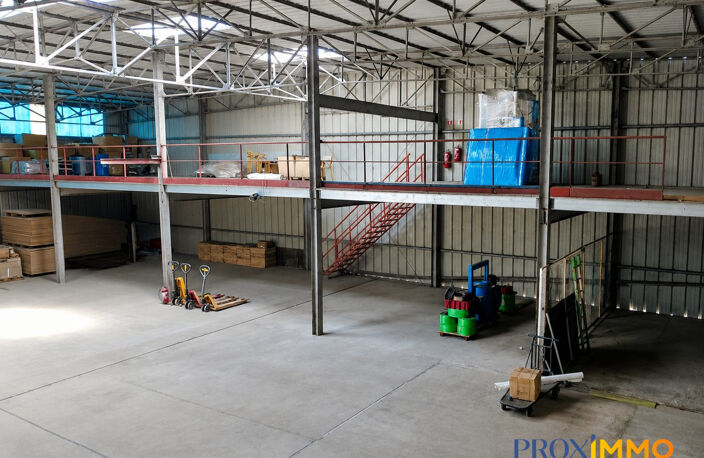 ENTREPOT + Mezzanine + Cave — photo 5