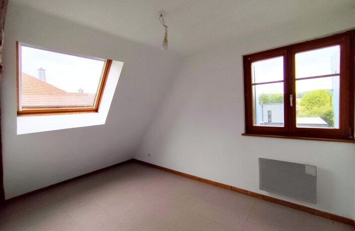 Location appartement 4 pièces 48 m² à Traubach-le-Haut (68210) — photo 2
