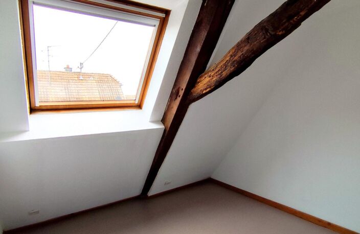 Location appartement 4 pièces 48 m² à Traubach-le-Haut (68210) — photo 4