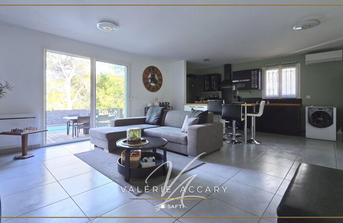 Rocbaron : Villa de 94 m² sur un terrain de 229 m² avec 3 chambres, bureau, piscine — photo 4