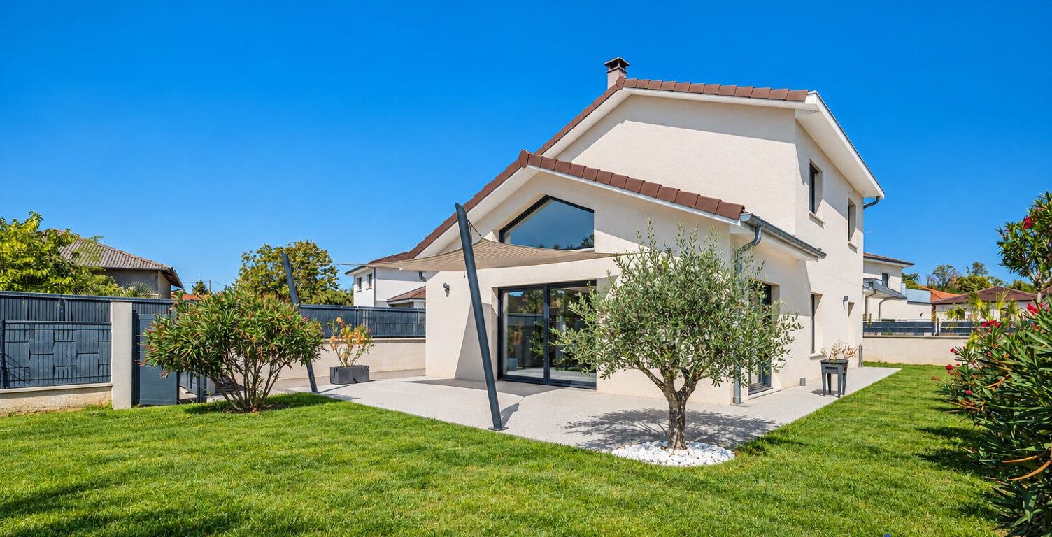 Maison de 2019 de 139 m² sur 500 m² de terrain — photo 1
