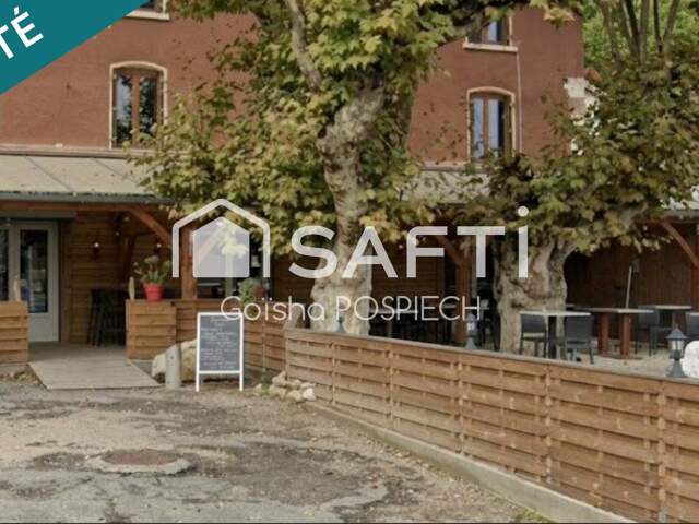 local commercial 160m² — photo du bien