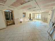 local commercial 160m² — photo 3
