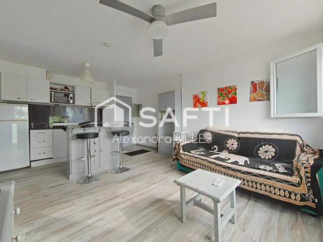 Appartement T2 meublé dans résidence avec piscine ( quartier Port) — photo du bien