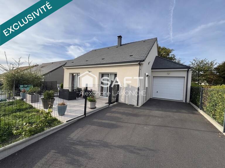 Maison de plain pied, 3 chambres, proche du centre ville. — photo 1