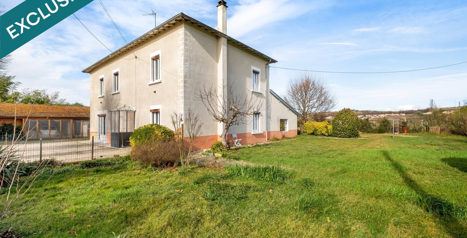 Maison en pisé avec du terrain — photo 1