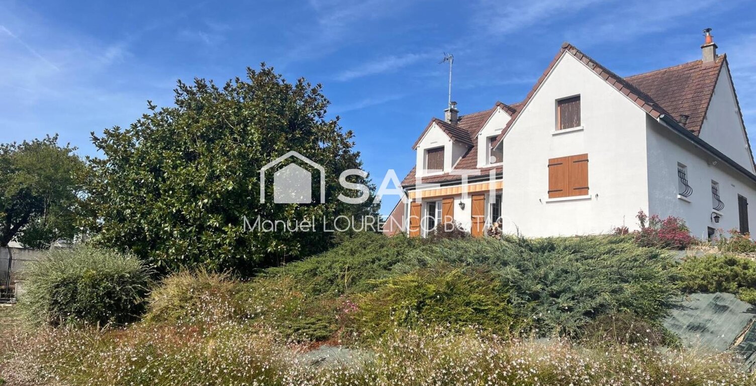 Maison de 1975 avec toutes commoditées autour. — photo 1