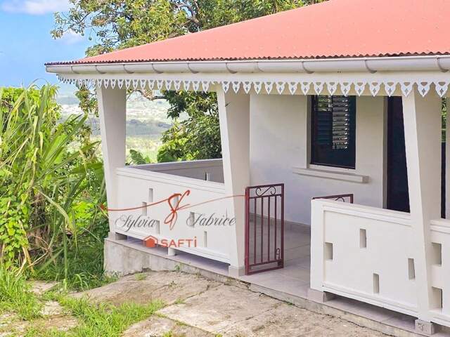 Maison rénovée avec vue mer au François — photo du bien