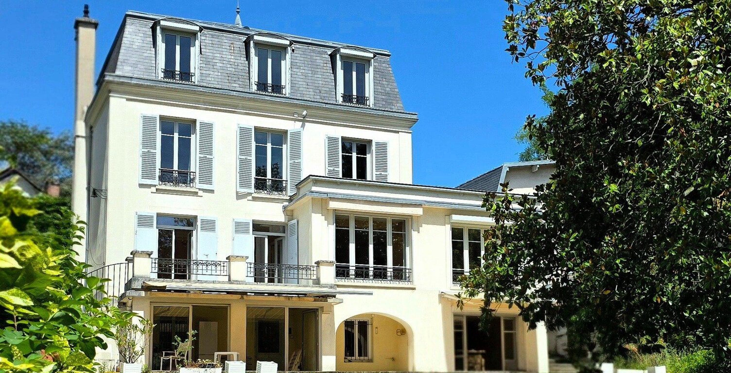 Demeure 10 pièces avec parc de 5235 m2 — photo 1