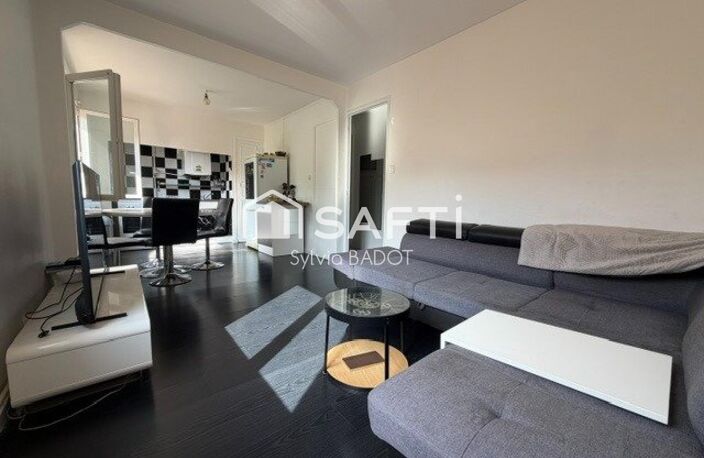TOULON SIBLAS APPARTEMENT T2 DANS PETITE COPROPRIETE — photo 4