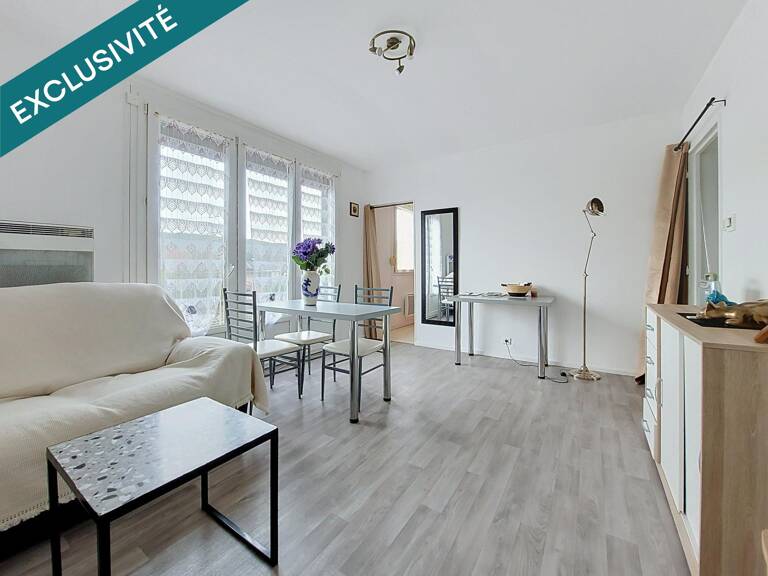 Appartement lumineux et entretenu avec jardin privatif et cave — photo 1