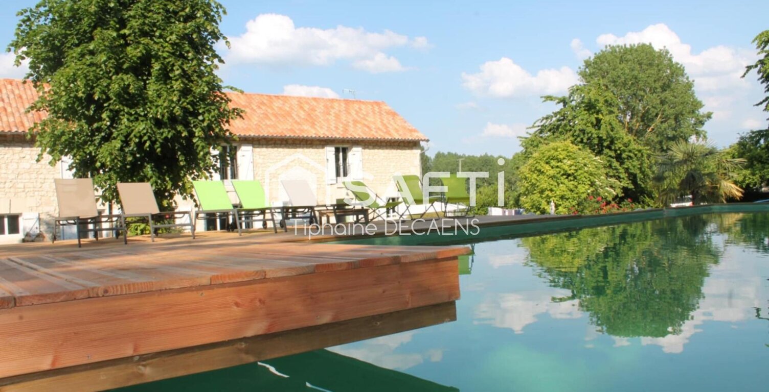 longère exploité en chambre d'hôte et gite, piscine naturelle, bassin à poissons, charme de l'ancien, site historique — photo 1