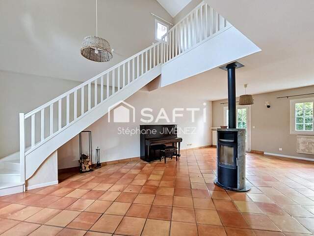 Maison de 135 m² sur parcelle de 460 m² — photo du bien