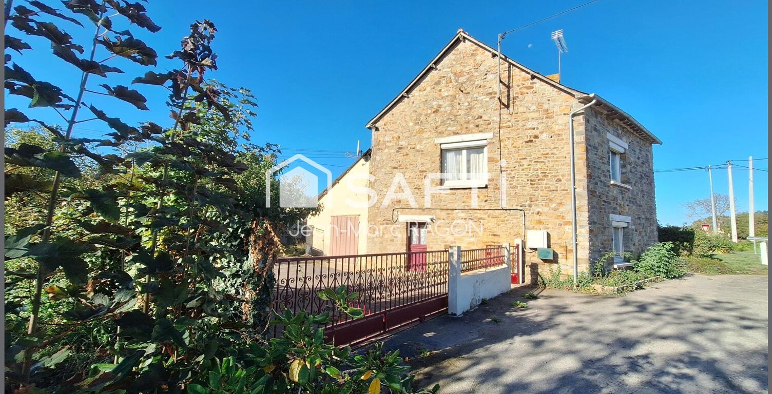 Maison à rénover avec dépendances et jardin. — photo 1
