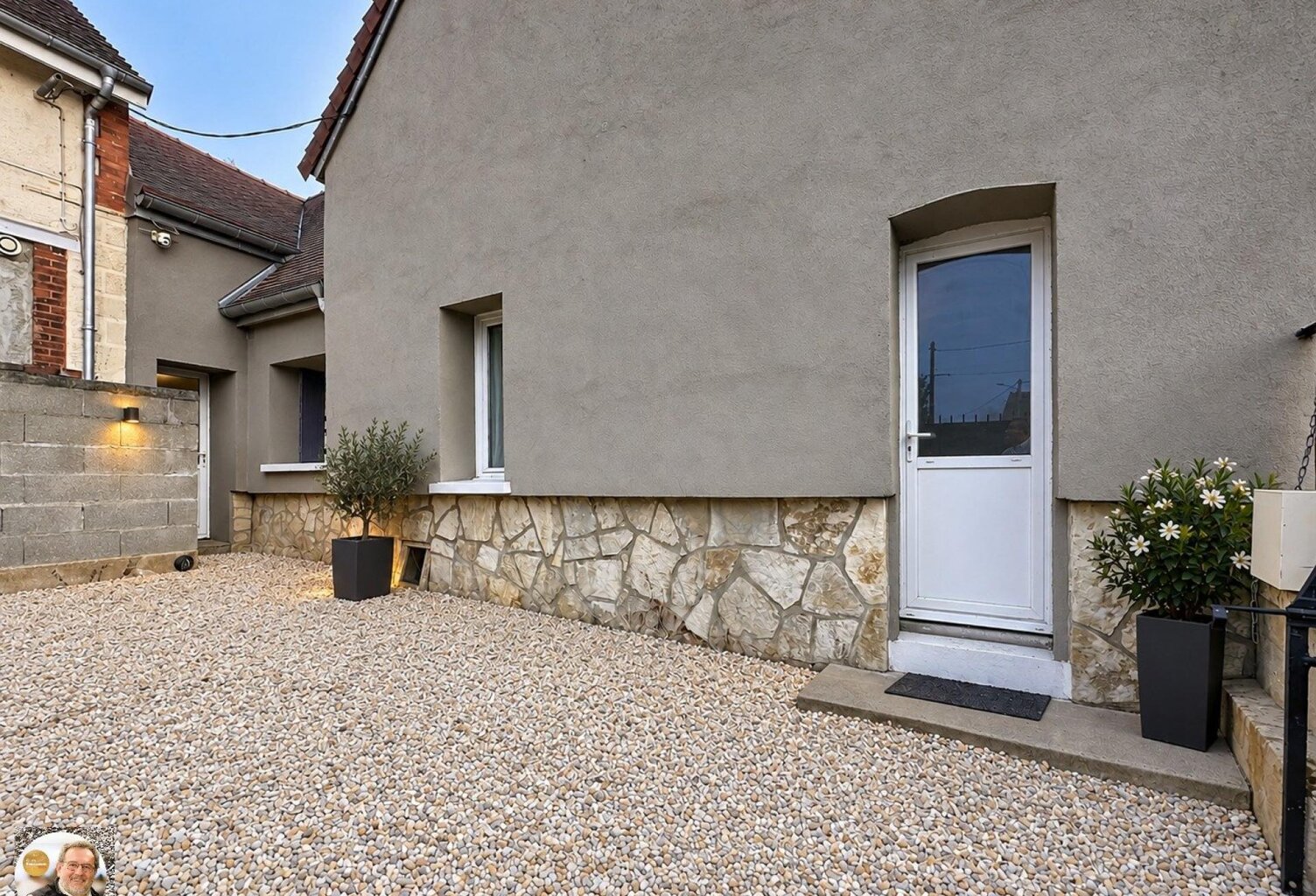 Maison rénovée, jardin, centre et gare à pied ! — photo 1