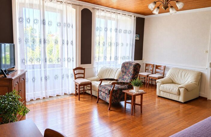 Maison à renover au calme 106m² combles aménageables — photo 2