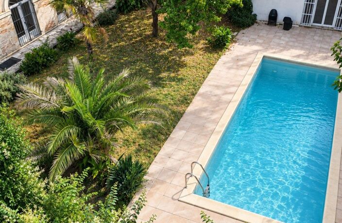 Maison  avec piscine au cœur d'Agen — photo 2
