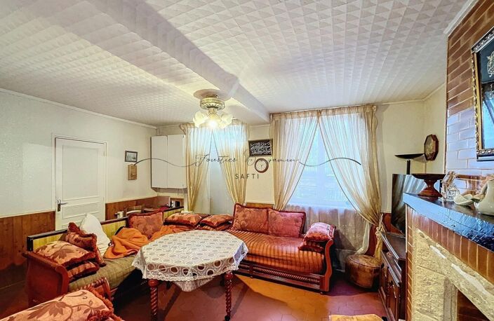 GOUAIX  MAISON FAMILIALE AVEC ANCIEN LOCAL COMMERCIAL  132 M² — photo 2