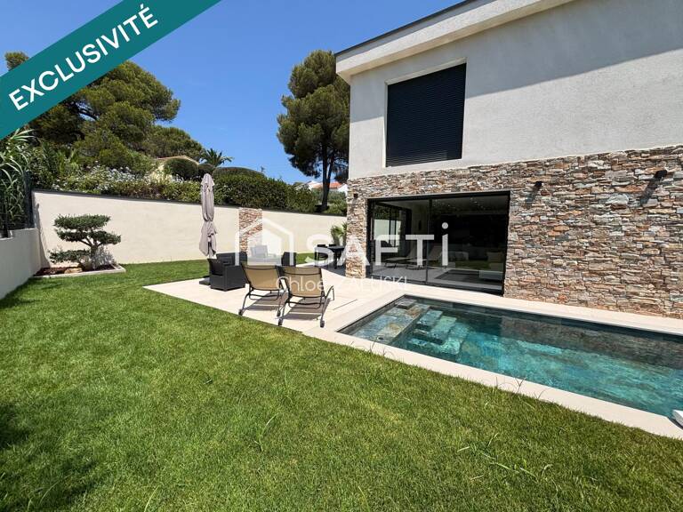 Saint-Raphaël: Villa avec suite de plain pied, piscine et garage, proche santa lucia — photo 1